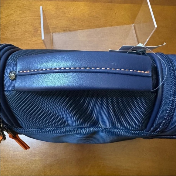 New Robert Graham Armageddon Max Hanging Toiletry Bag Navy Blue - Picture 8 of 16